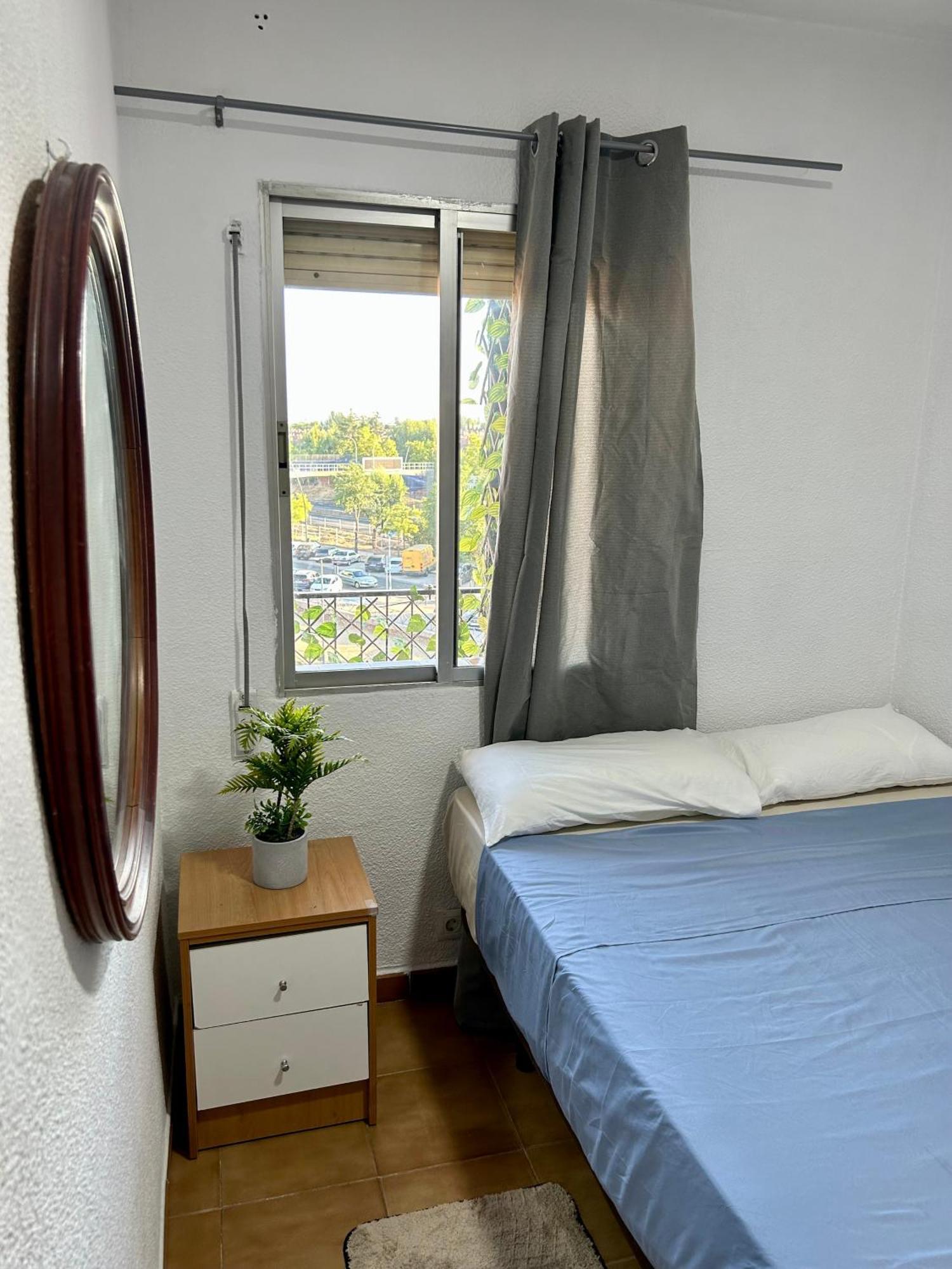 Rooms Aguila Getafe Exterior foto